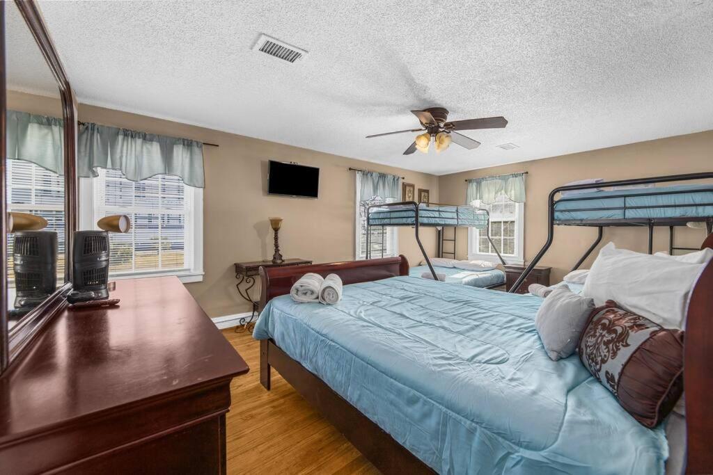 Dazzling Centrally Located Ocean View W 2 Kings, Huge Private Yard, 2 Decks, Firepit, Bbq Myrtle Beach Luaran gambar