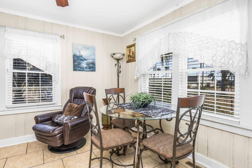 Dazzling Centrally Located Ocean View W 2 Kings, Huge Private Yard, 2 Decks, Firepit, Bbq Myrtle Beach Luaran gambar
